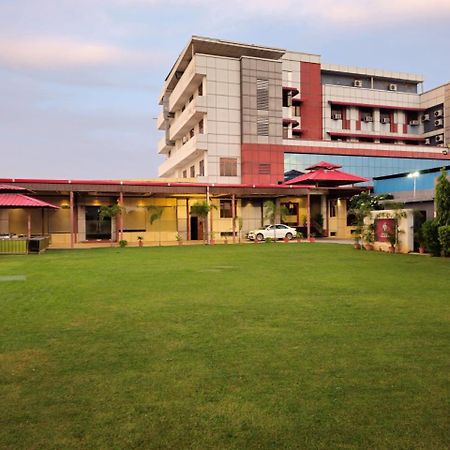 Hotel Prime Safari Jaipur Luaran gambar